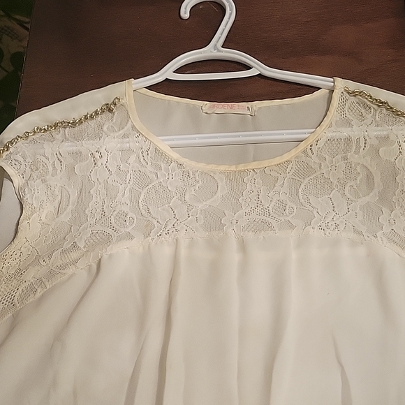 Top - Picture 2 of 2